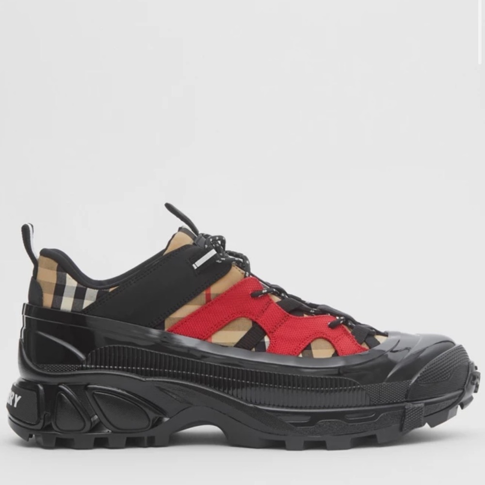 Authentic Burberry Sneaker